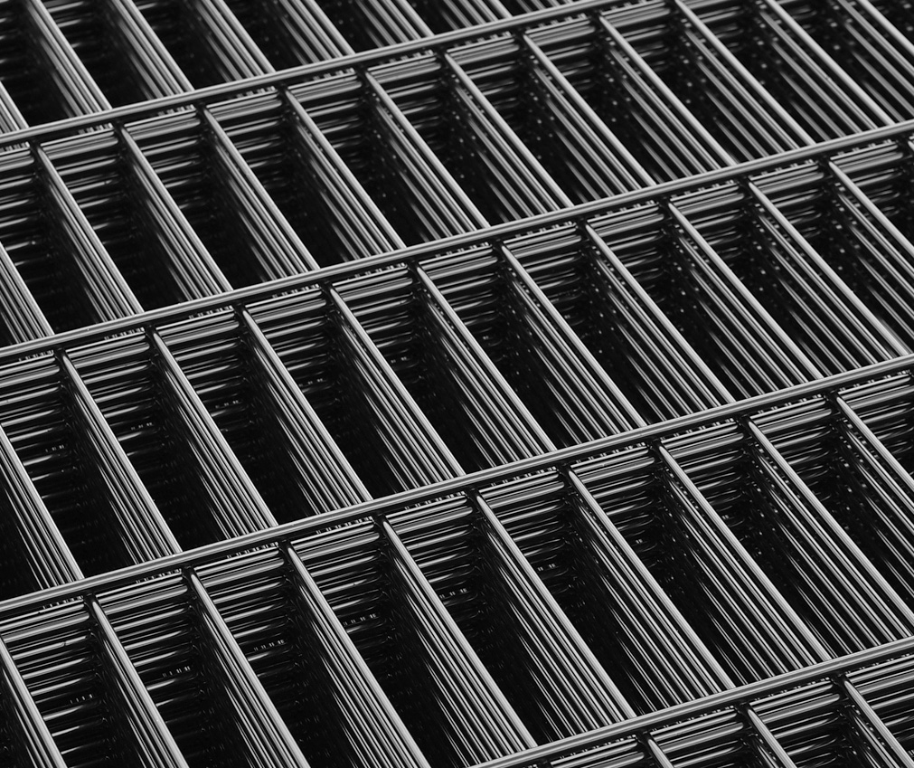 Fencing panels